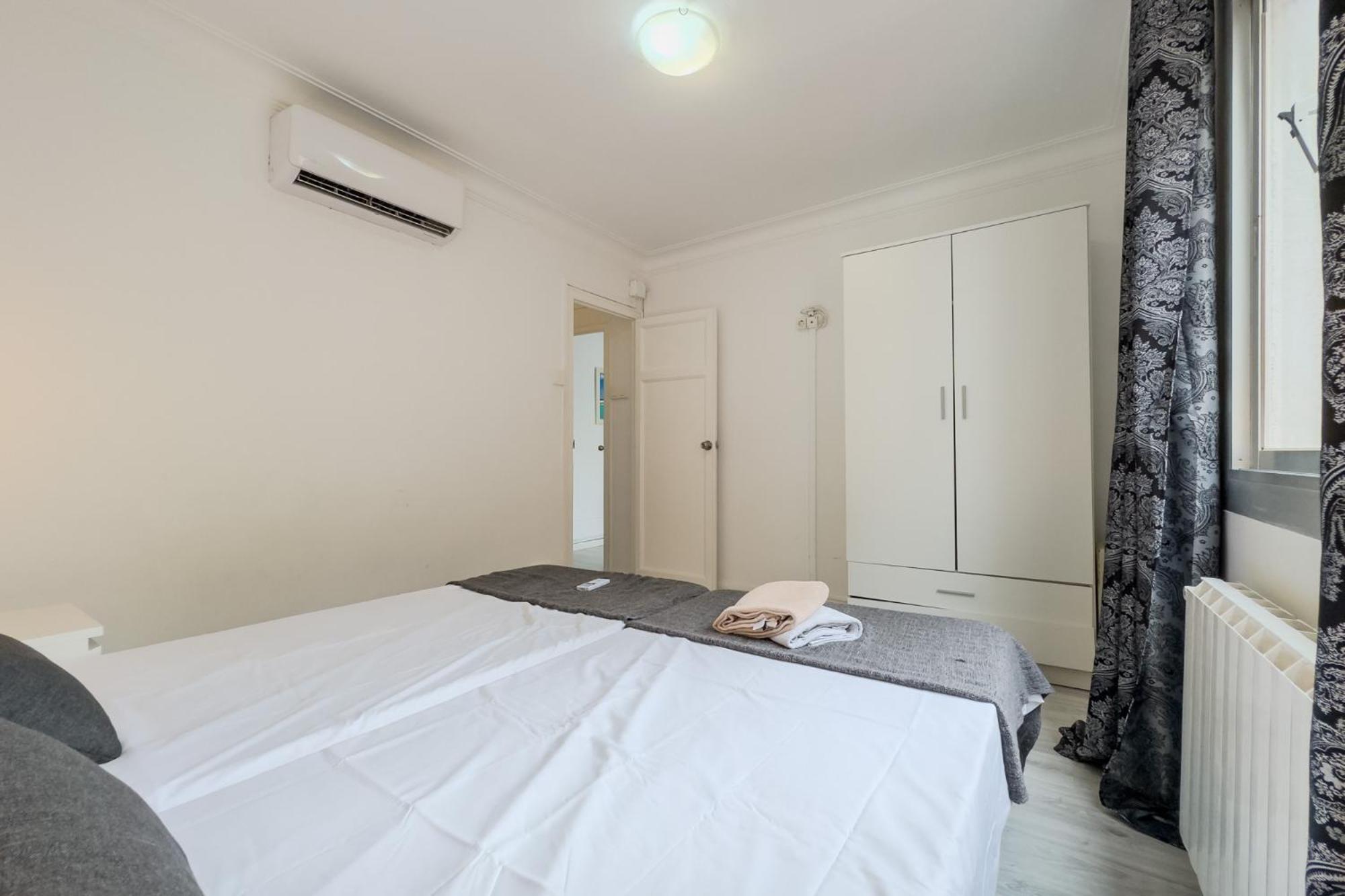 Bed&Bcn Mas Apartments Оспиталет-де-Льобрегат Экстерьер фото